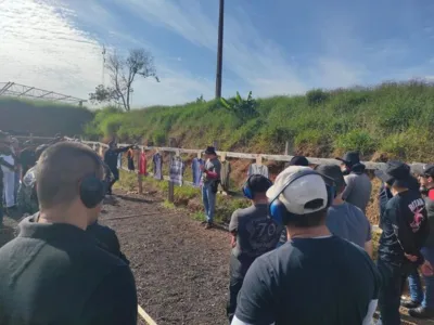 Policiais participam de treinamento