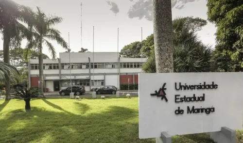 Professores devem realizar uma manifestação em Curitiba na segunda-feira (21)