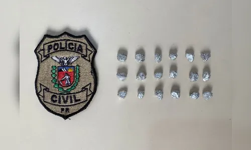 Jovem diz ser traficante e se entrega no PR: 