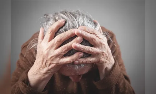 Homem embriagado ameaça os próprios pais de 78 e 98 anos em Apucarana