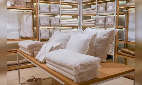 Homem furta jogos de cama de loja em shopping de Apucarana