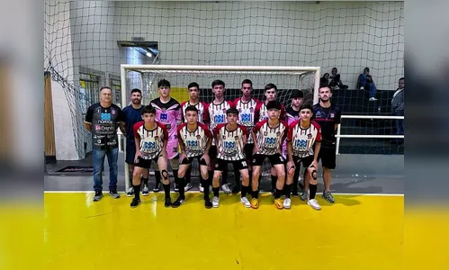 Sub-15 do Apucarana Futsal avança às finais do Paranaense