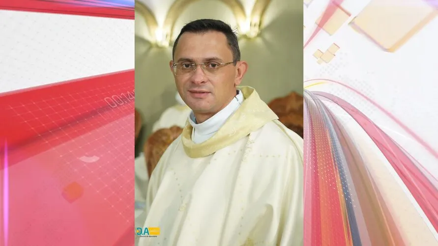 Padre Marcos Donizete Bertanha assume  o lugar do padre José Roberto Rezende