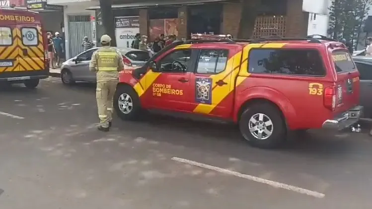 A PM e os bombeiros atenderam a ocorrência