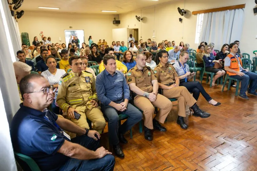 A capacitação para a Formação de Brigadistas Escolares é constituída em duas etapas