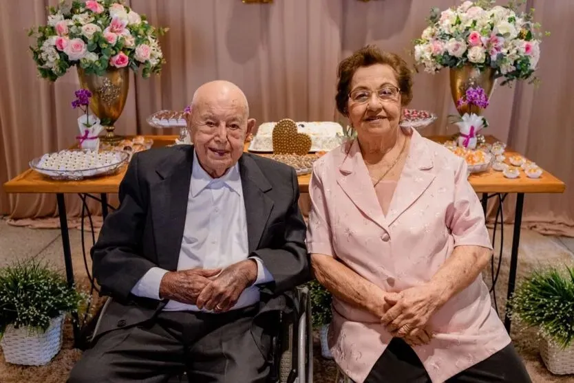 Francisco e Ilda celebrando 70 anos de casados