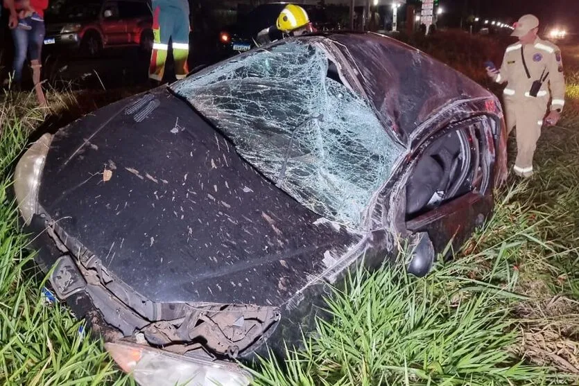 O acidente aconteceu na noite desta quinta-feira (7)