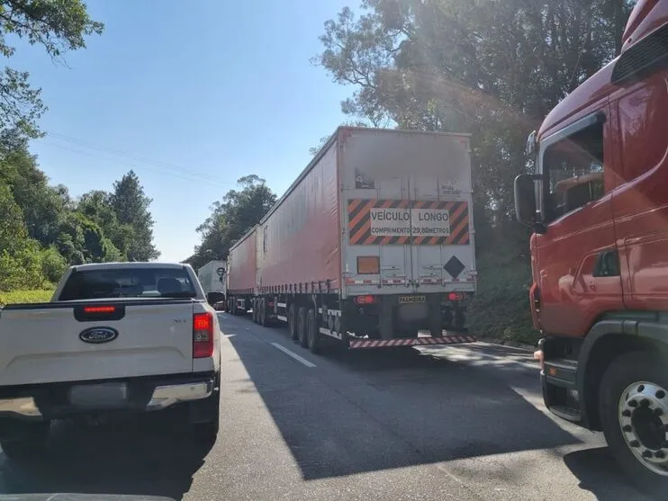 Os congestionamentos acontecem em Guaratuba