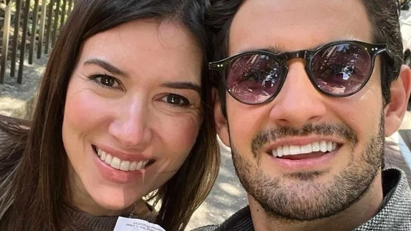 Rebeca Abravanel e Alexandre Pato terão seu primeiro bebê