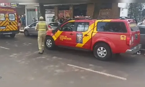 Homem é perseguido e baleado dentro de mercado na região