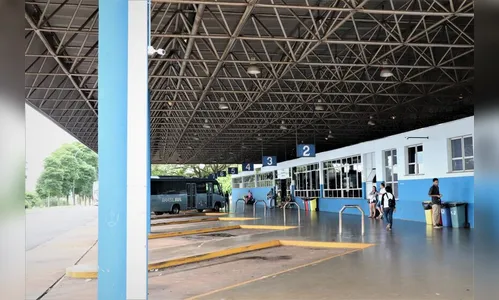 Jovem de 19 anos é preso após tentar impedir ex de viajar; entenda