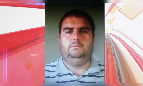 Pai e filho vão a julgamento por assassinato de dono de bar