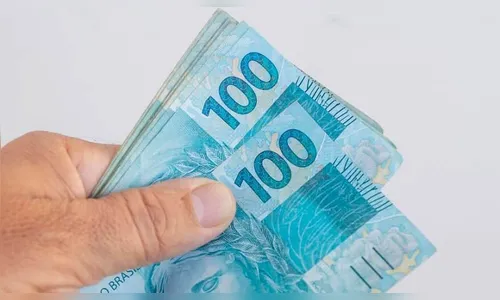 Criminoso furta mais de R$ 4 mil de casa em Apucarana