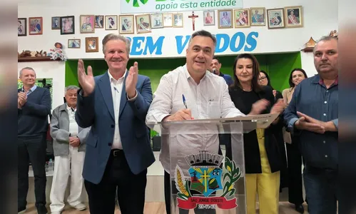 Beto Preto assina ordem de serviço para construção de Unidade de Saúde