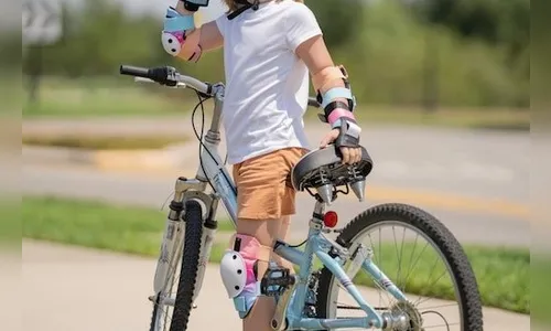 Criança de 10 anos é atropelada em Bom Sucesso; motorista fugiu