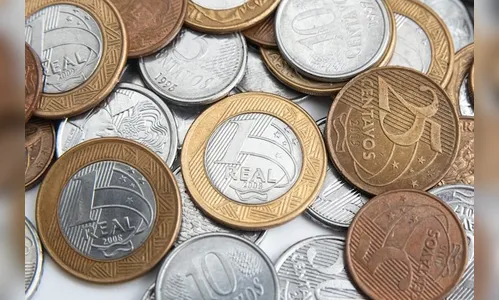 Cerca de R$ 100 em moedas são furtados de loja em Apucarana