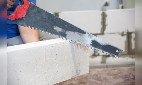 Criminosos usam serrote para assaltar homem em Apucarana