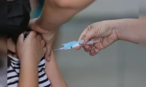 Fake news sobre vacinas buscam gerar medo, dúvidas e lucro