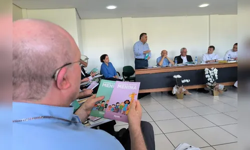 Saúde debate importância da vacinação em encontro com bispos
