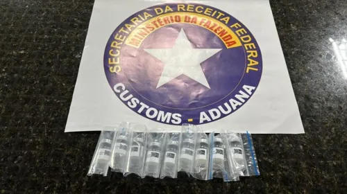 Frascos com células-tronco estava em bagagem de mulher de 38 anos