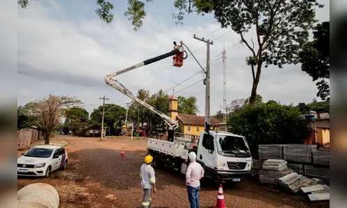Apucarana implanta luminárias LED no 'Barreiro'