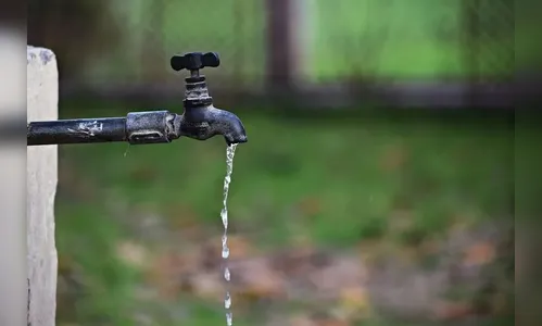 Rompimento de adutora afeta abastecimento em Borrazópolis