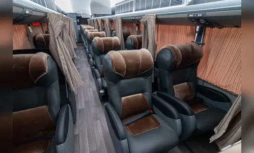 Passageira de ônibus é vítima de importunação sexual; homem foi preso