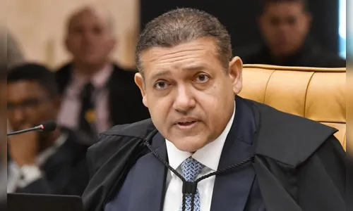 Nunes Marques diverge de Moraes e pede pena de dois anos e meio
