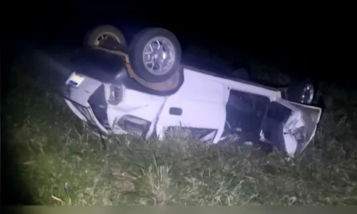 Identificado motorista de carro que morreu em capotamento na PR-471