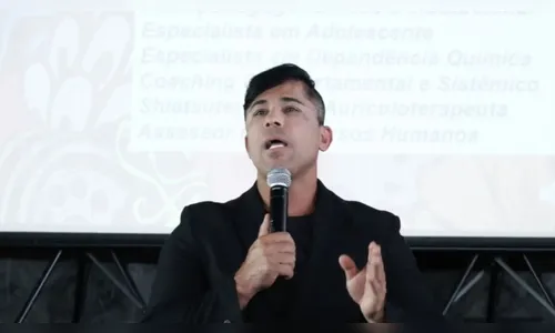 Prefeito gera revolta ao falar em 'castrar' mulheres: 'É muito filho'