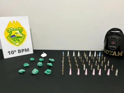 PM apreendeu 48 pinos com cocaína e 9 porções de maconha