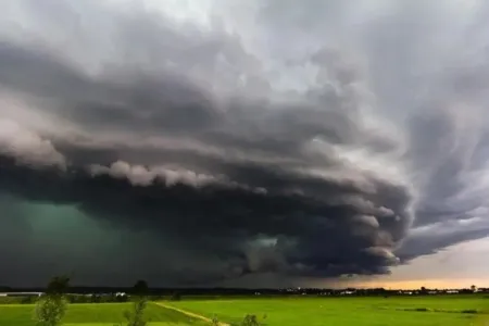 Paraná e Santa Catarina serão afetados com temporais, vendavais e chuva de ganizo