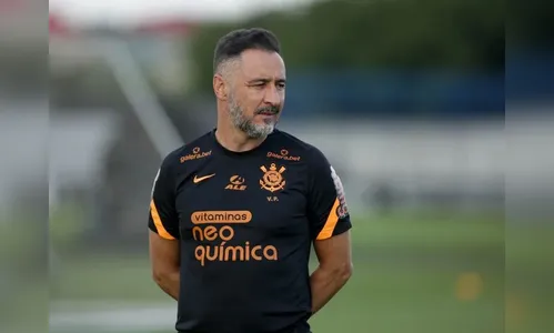 Treinador critica falta de educação no Brasil: 