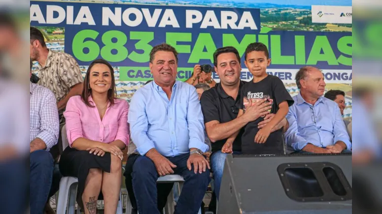 Imagem ilustrativa da notícia Ratinho Jr em Arapongas: Sérgio Onofre em alta no governo