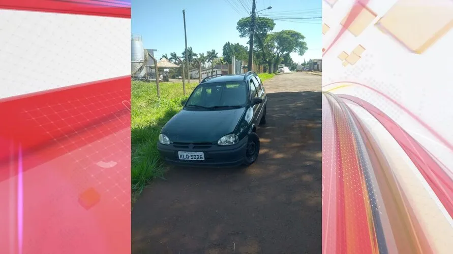 Corsa furtado foi encontrado no Parque Industrial Norte