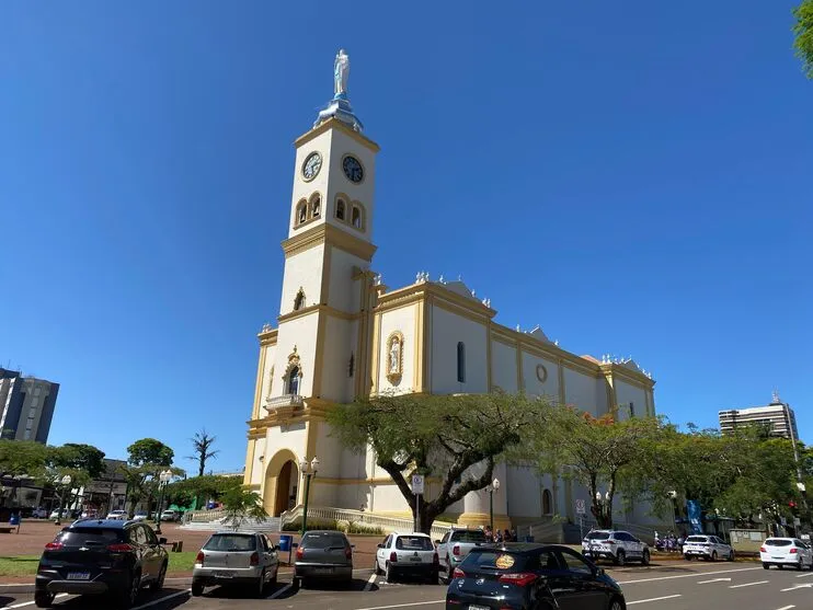 A mínima prevista para o dia é de 13°C