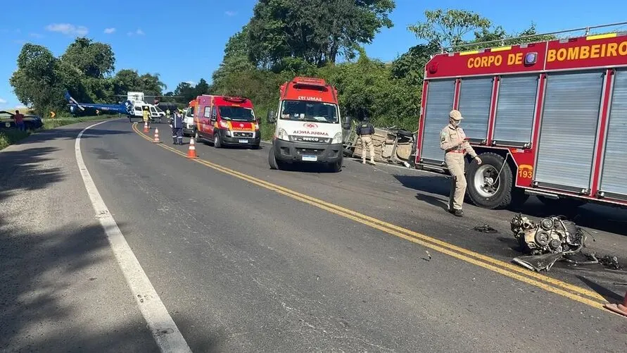 Bombeiros e Samu foram ao local