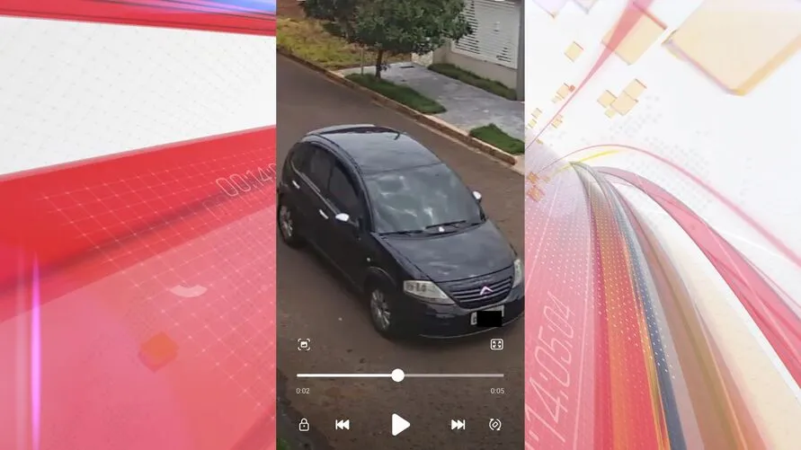Câmeras flagraram suspeito em um Citroën C3