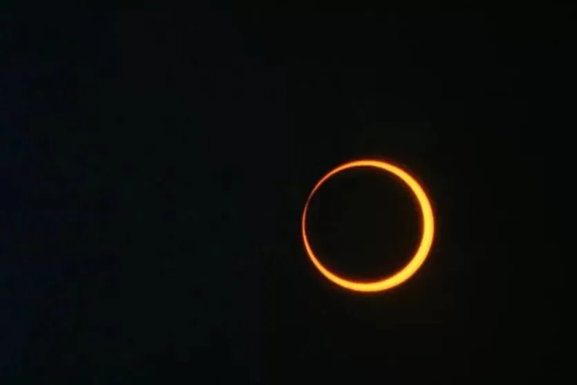 Moradores vão poder acompanhar o eclipse anular do sol