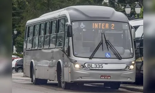 Homem é preso após importunar sexualmente mulheres em ônibus no Paraná