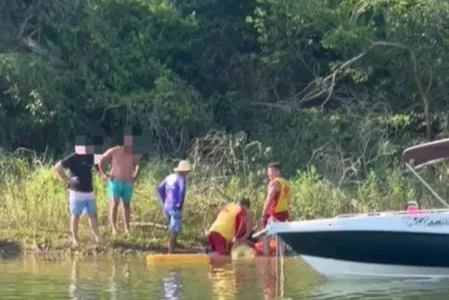 A vítima, identificada como Gilmar de Andrade Alves era natural de Santa Mônica (PR) e morava atualmente em Nova Andradina (MS).