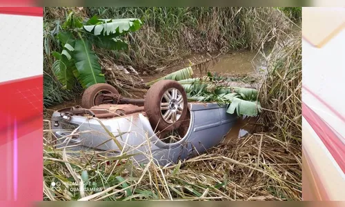 Carro capota e mais de 160 kg de droga são apreendidos na região