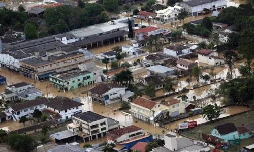 Entre as medidas está a ampliação do efetivo da defesa civil, com levantamento de quantos indígenas já foram resgatados para local seguro e aqueles que ainda se encontram ilhados ou em situação de risco.