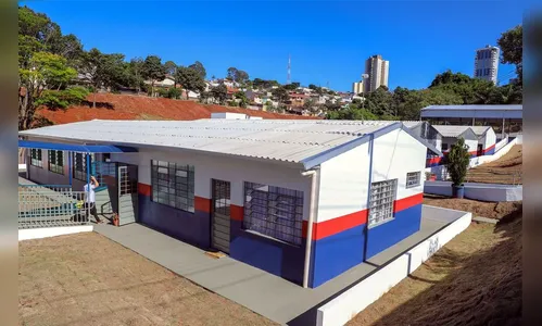 Ladrão é preso em flagrante tentando furtar escola municipal