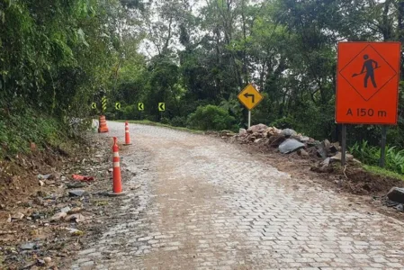 Estrada da Graciosa tem interdições totais no período noturno