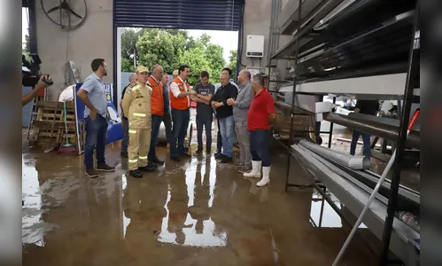 Governador visita afetados pelos temporais no Paraná