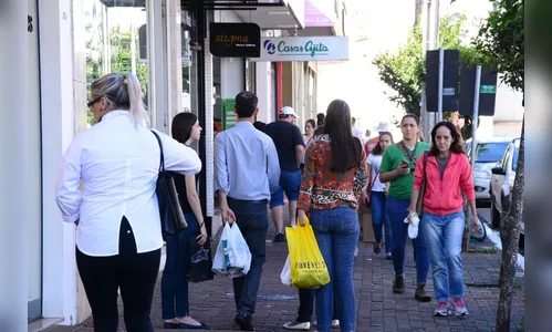 Apucarana e Arapongas têm mais mulheres do que homens; veja os números