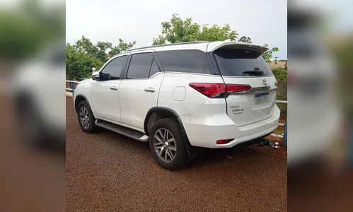 Toyota SW4 furtada em Apucarana é encontrada na região