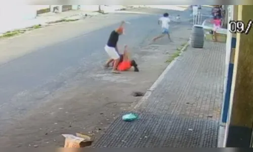 Mulher é esfaqueada pelo cunhado por negar relação sexual; veja vídeo