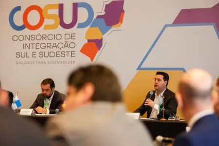 Ratinho Junior discursa durante reunião do Consórcio de Integração Sul e Sudeste (Cosud)